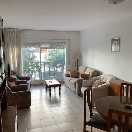Apartamento Cambrilsfornia Apartment ภายนอก รูปภาพ