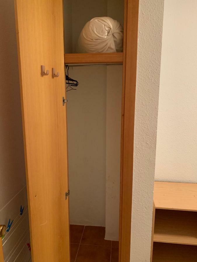 Apartamento Cambrilsfornia Apartment ภายนอก รูปภาพ