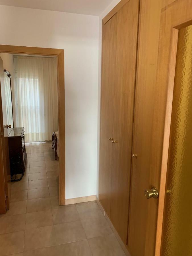 Apartamento Cambrilsfornia Apartment ภายนอก รูปภาพ