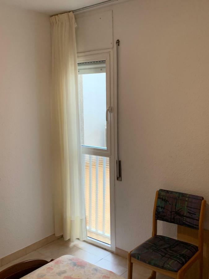 Apartamento Cambrilsfornia Apartment ภายนอก รูปภาพ